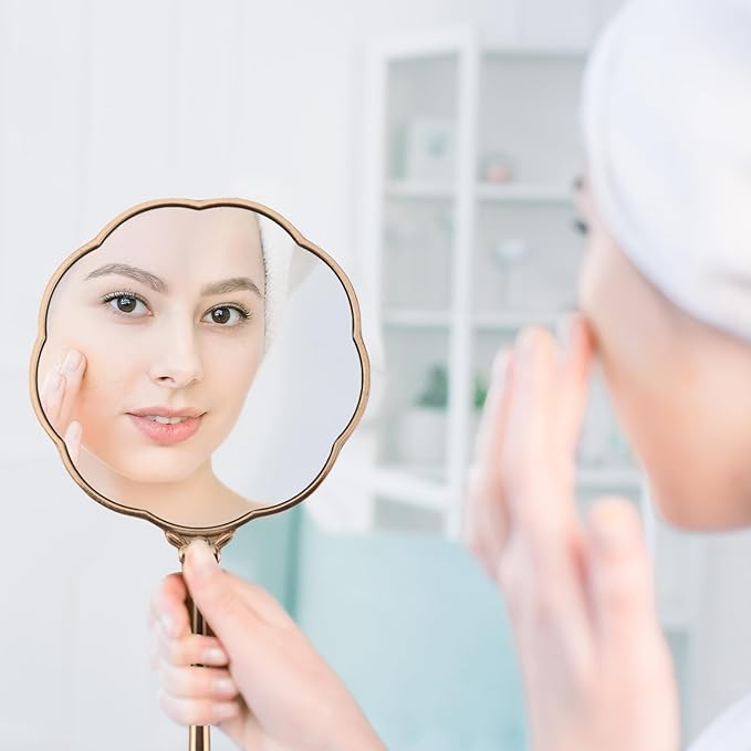 Hand Mirror, Handheld Mirror with Hummingbird Embossed Patterns (Metal), Unique Gifts for Women Birthday Gift for Women Mom Her, Elegant Cosmetic Mirror (Gold)
