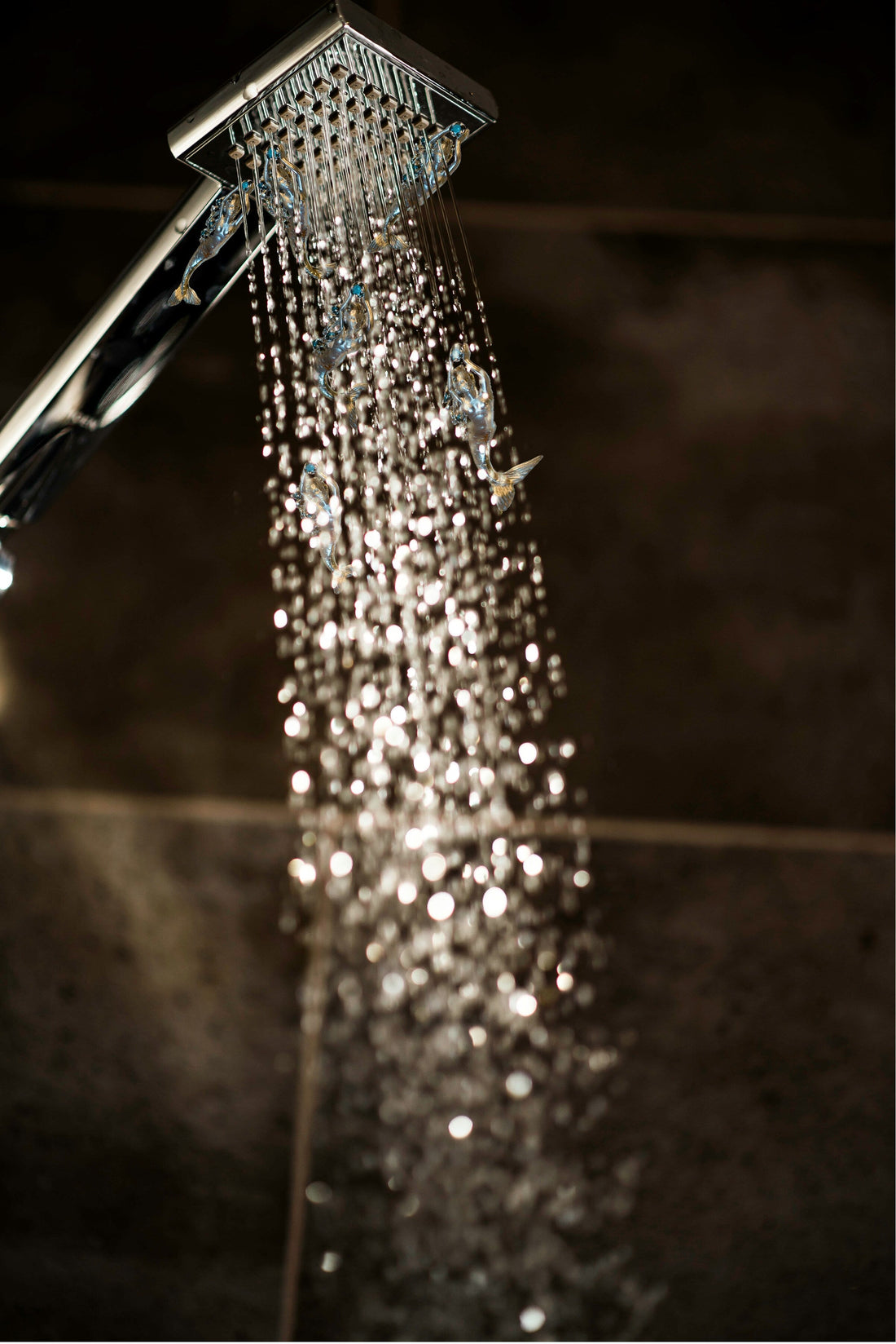 [BATHMENT] The "Rubber Nipple" Hack: Why your shower pressure feels weak