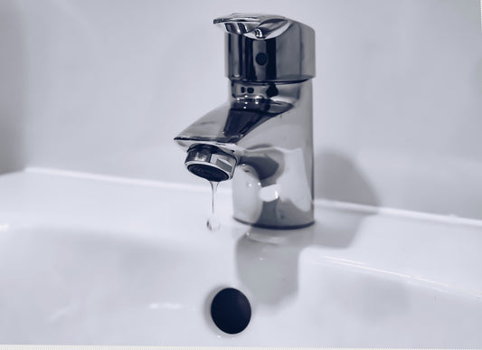 [BATHMENT] The "Citric Acid Chrome Polish": How to remove cloudy white limescale from bathroom faucets without scratching