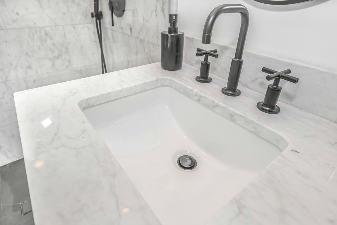 [BATHMENT] The "Baking Soda Drain Deodorizer": How to eliminate sulfur sewage smells from bathroom sinks