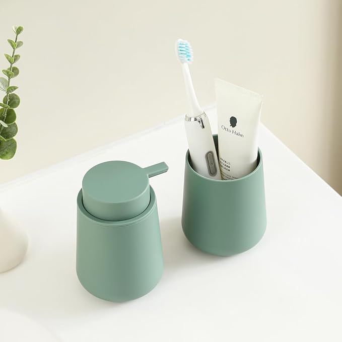 YAUKPH Matte Green Bathroom Accessories 2 Piece Set Plastic Soap Dispenser and Toothbrush Holder for Modern Bathroom Decor