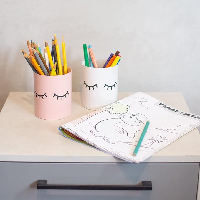 GEGUTON Makeup Design Pen Holder ?€? Steel, White, Fun and Feminine Look ?€? Organizes Pens and Accessories, Adds Charm to Desks, Great Gift Idea ?€? Fun Collection