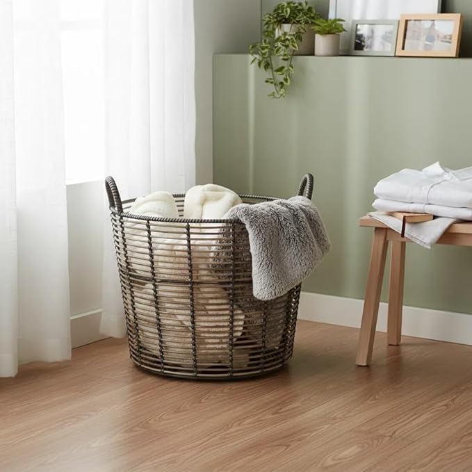 76QT Rattan Woven Basket With Handle, Extra-Large Storage Basket,Used for Storing Clothes, Towels and Various Household Items. Perfect for Living Rooms, Bedrooms, Bathrooms and Dormitories.