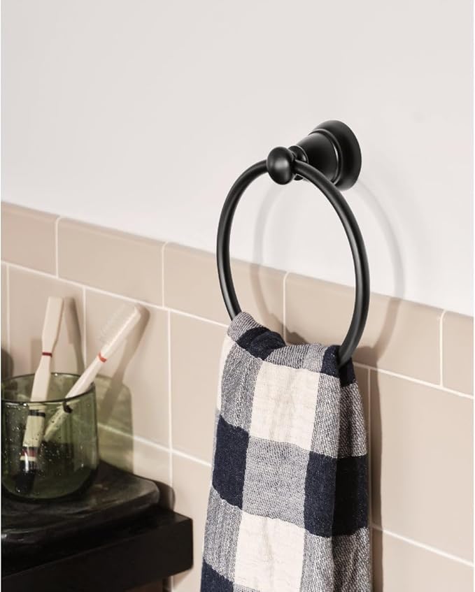 Banbury Towel Ring in Matte Black