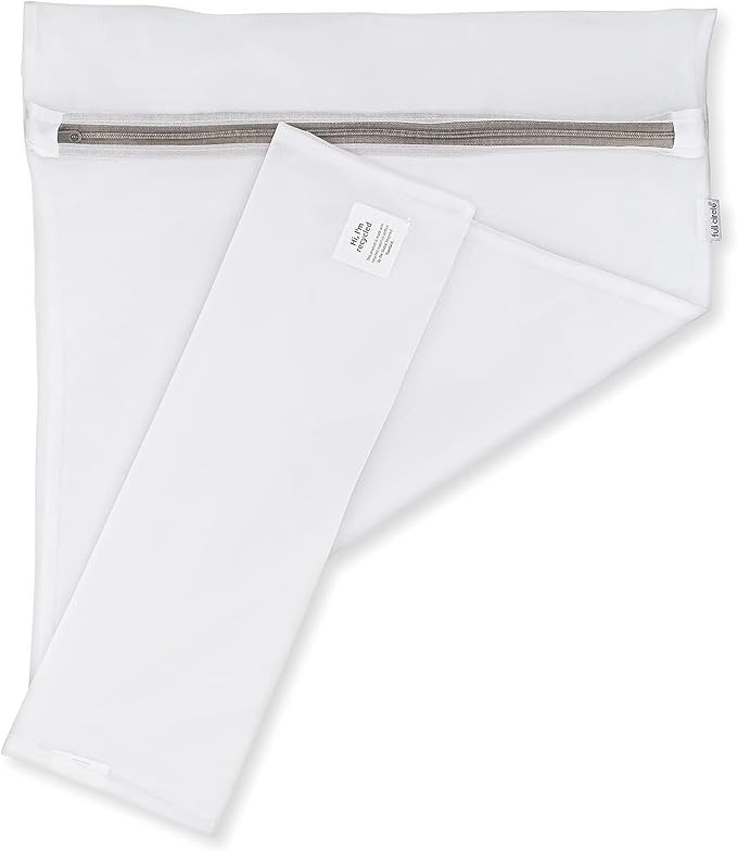 Full Circle Mesh Laundry Bags Set of 4 ?€? Recycled Material Garment Wash Bags with Durable Zippers, Protects Delicates, Lingerie, and Small Items in Washing Machines, White