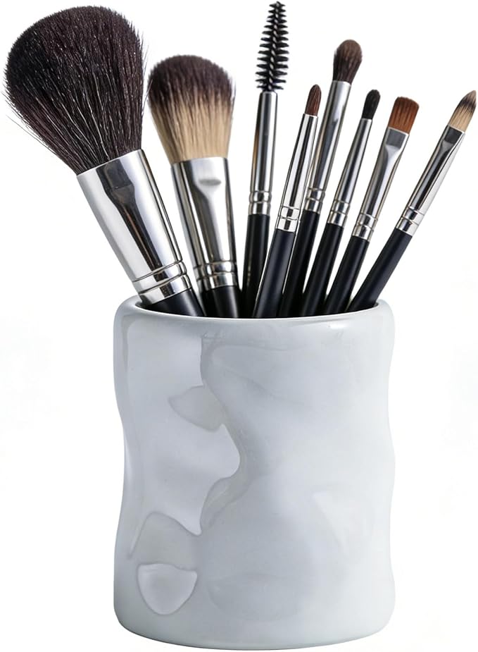 Premium Ceramic Makeup Brush Holder - Weighted & No-Tip Organizer with Easy-Clean Glaze, Vanity Storage for Brushes, Elegant Bathroom & Dresser Tabletop Decor An ideal gift for women (grey)