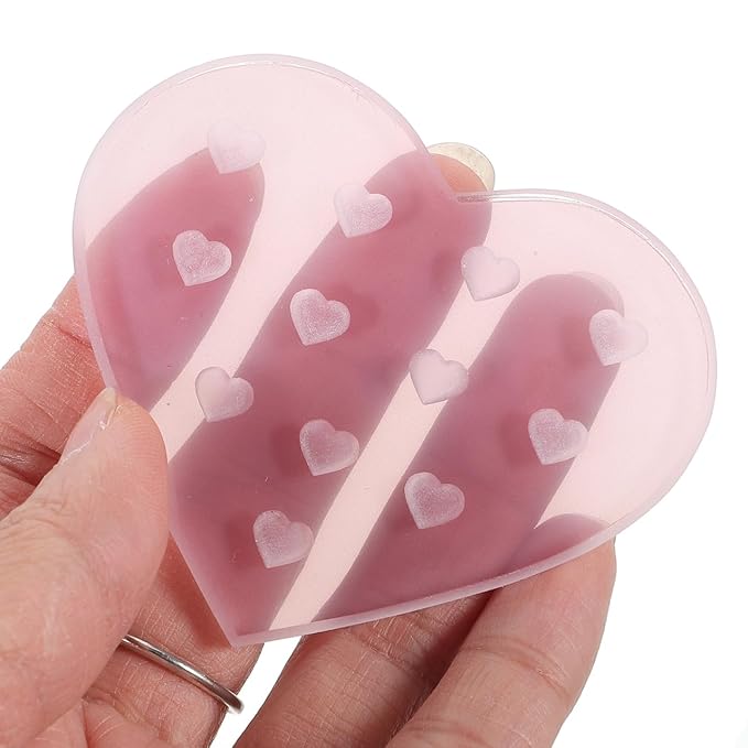 Beaupretty Heart Shape Eyelash Grafting Pad 2.55X2.16In Lash Extension Glue Pallet Eyelash Holder Lightweight Durable for Salon and Personal Use