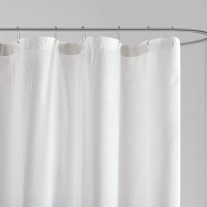 Madison Park Ara Shower Curtain, Seersucker Design Ombre Print, Modern Bathroom Decor, Machine Washable, Fabric Privacy Screen, 72x72, Blue