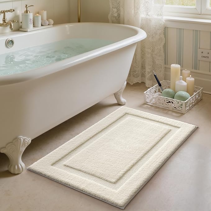 LUMI Ultra Soft Bathroom Rugs Non Slip with Rubber Backing, Absorbent Washable Bath Mat Quick Dry, Upgraded Premium Microfiber Plush Carpet for Bathtub and Shower Floor, Ivory White, 20x32