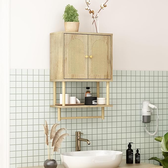 RUSTOWN Rattan Bathroom Wall Cabinet, Modern Boho Medicine Cabinet with Two Arched Rattan Doors, Over The Toilet Storage Cabinet with Adjustable Shelf and Towel Bar for Bathroom (Natural, Small)