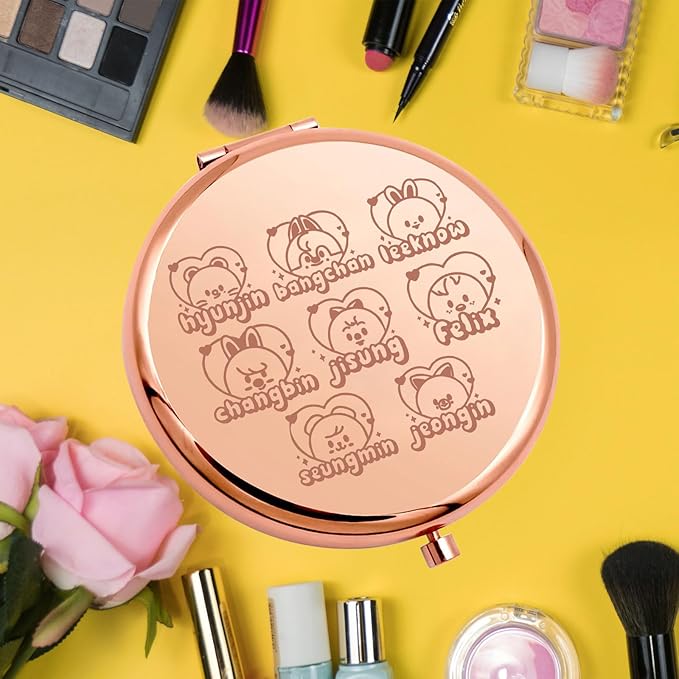 KEYCHIN Korean Pocket Mirror Korean Band Fans Gifts Korean Group Members Compact Makeup Mirror(Korean Hyunjin)