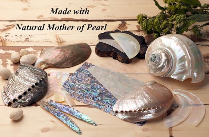 Vintage Style Desert Road Trip Art Mother of Pearl Compact Mirror, Retro West American Scenic View Pocket Mirror, Southwest Landscape Souvenir Travel Gift, Magnifying Makeup Mirror (Silver Small)