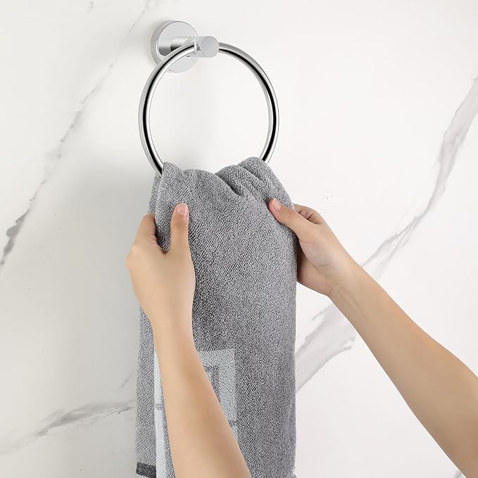 Towel Ring, Bathroom Hardware Accessories, Wall-Mounted Towel Ring, Simple Round Stainless Steel Towel Rack, for Bathroom Kitchen (Chrome)