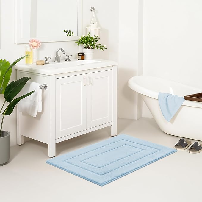 GRANNY SAYS Bathroom Rugs Non Slip, 24" x 36", Bath Rugs for Bathroom Washable, Bath Mats for Floor, Microfiber Bath Mat for Tub, Absorbent Bath Rugs for Shower Room, Pearl White