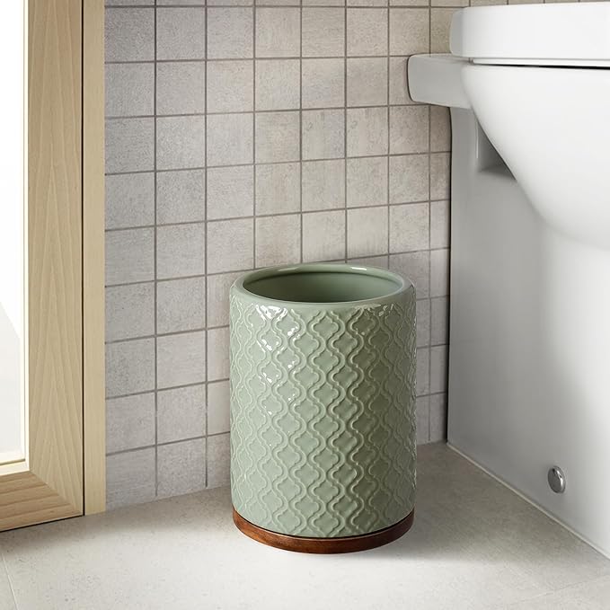RQYIXI Elegant 6 PCS Ceramic&Wood Bathroom Accessories Set:Soap Dispenser,Toothbrush Holder,Tumbler,Soap Dish,Tray,Trash Can,Easy to Clean,Quatrefoil Pattern,Green-Affordable Home Luxury