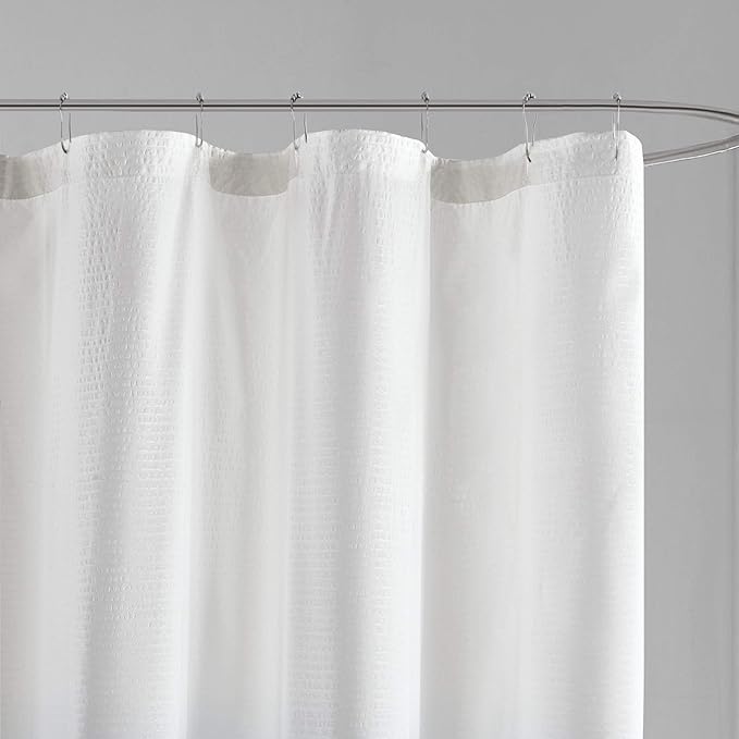 Madison Park Ara Shower Curtain, Seersucker Design Ombre Print, Modern Bathroom Decor, Machine Washable, Fabric Privacy Screen, 72x72, Grey