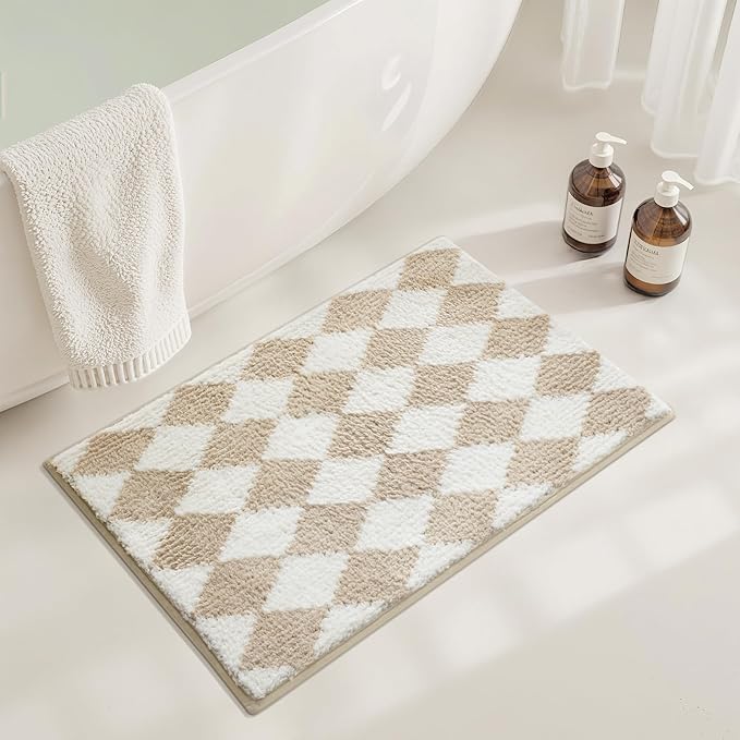 GRANNY SAYS Diamond Bathroom Rugs, 20" x 32", Non-Slip Bath Mats for Bathroom, Plush Shag Absorbent Microfiber Ultra Soft Bath Mat, Cute Washable Rug for Tub, Shower, Bedroom, Light Tan