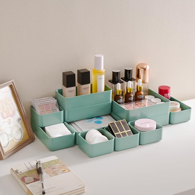 CHANCETSUI Makeup Organizer Stackable Drawer Organizer Set, Bathroom Desk and Vanity Countertop Organizer Trays Cosmetics Display for Brushes, Lotions, Perfumes, Lipstick and Nail Polish, Green