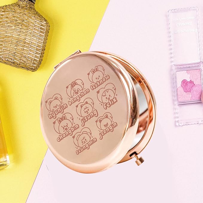 KEYCHIN Korean Pocket Mirror Korean Band Fans Gifts Korean Group Members Compact Makeup Mirror(Korean Hyunjin)