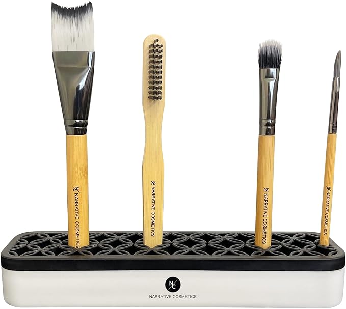 Narrative Cosmetics Upright Silicone Brush Holder with Square Corners - Black