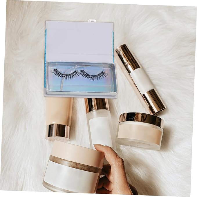 2pcs Elegant Eyelash Case with Delicate Pattern Portable Eyelash Box for Travel Daily Use for Organizing False Lashes