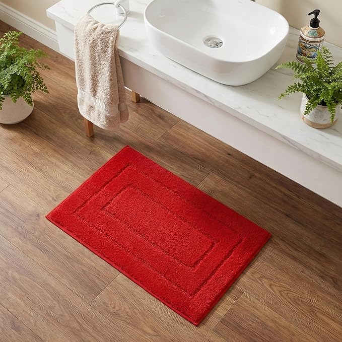 GRANNY SAYS Bathroom Rug, 20" X 32" Bath Rugs for Bathroom, Microfiber Cute Bath Mats, Washable Rug for Bath Tub, Bath Mat Non-Slip, Decorations Indoor, Red