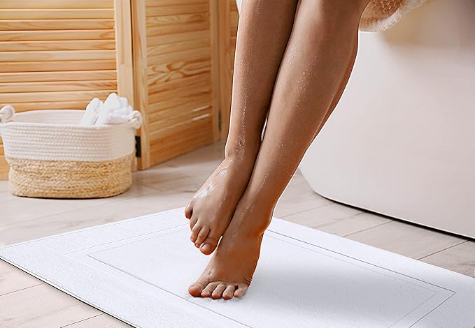 Utopia Towels Cotton Banded Rug Bath Mats, [Not a Bathroom Rug] 21x34 Inches, 100% Ring Spun Cotton - Highly Absorbent and Machine Washable Shower Bathroom Floor Towel, White, 32 Pack