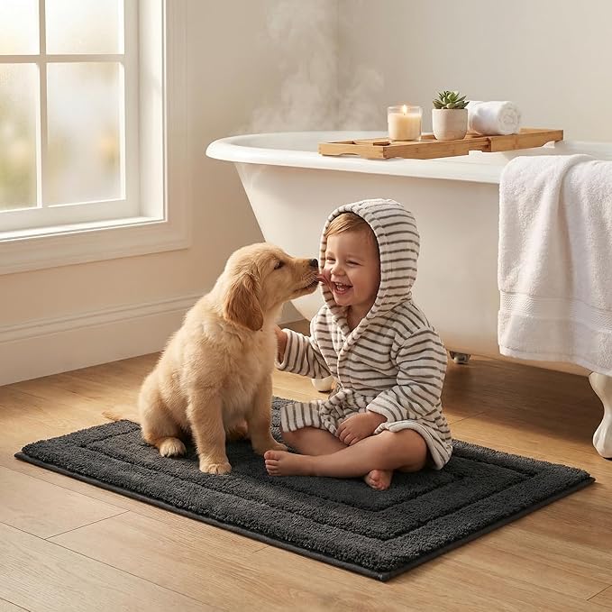 GRANNY SAYS Bathroom Rugs Non Slip, 20" x 32", Bath Rugs for Bathroom Washable, Bath Mats for Floor, Microfiber Bath Mat for Tub, Shower Mat for Floor, Absorbent Shower Rugs Charcoal Gray