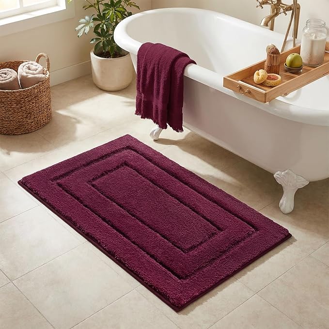 GRANNY SAYS Bathroom Rugs Non Slip, 16" x 24", Bath Rugs for Bathroom Washable, Bath Mats for Floor, Microfiber Bath Mat for Tub, Absorbent Bath Rugs for Shower Room, Strawberry Red