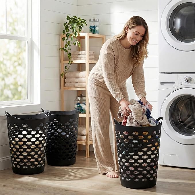 (3-PACK) Portable Round Plastic Laundry Basket, With a Capacity of 2.2 Bushels, Equipped with Handles, Easy to Clean, Suitable for Homes, Dormitories, Bathrooms and Laundry Rooms