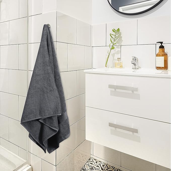 Utopia Towels 16 Pack Premium Bath Towels Set, 27 by 54 Inches, 100% Ring Spun Cotton 600GSM, Lightweight and Highly Absorbent Quick Drying Towels, Perfect for Daily Use, Grey