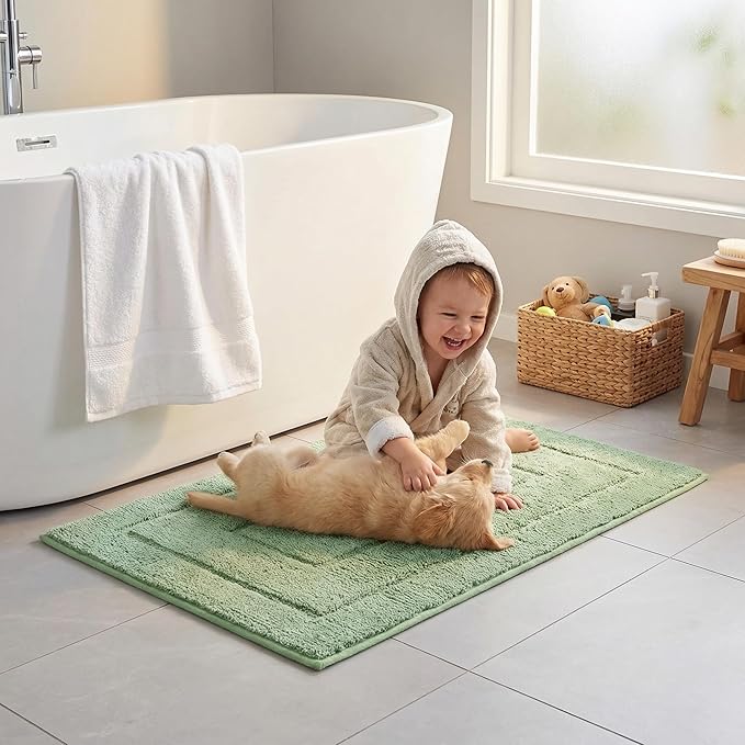 GRANNY SAYS Sage Green Bathroom Rugs Non Slip, 24" x 36", Large Bathroom Rugs Washable， Bath Rugs for Bath，Bath Mats for Bath Floor, Microfiber Bath Mat for Tub, Absorbent Shower Rug