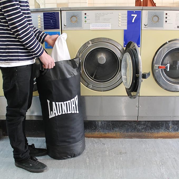 Suck UK Boxing Laundry Bag - Punch Bag Shaped Laundry Basket - Teenage Boys Washing Basket - University Room Student Essentials - Hanging Hamper - Clothes Storage - Funny Boxing Gifts For Men - 70 L