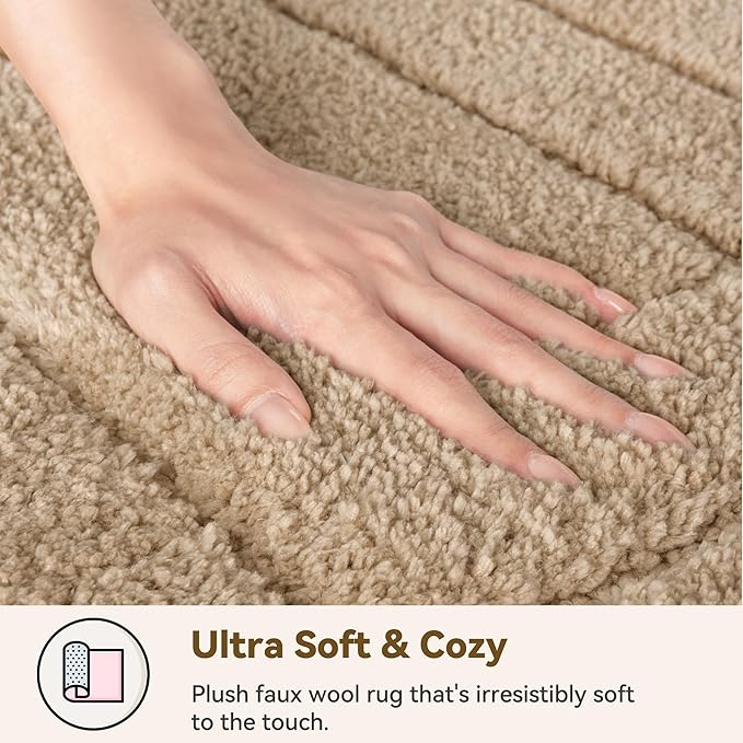 GRANNY SAYS Bathroom Rugs Non Slip, 16" x 24", Bath Rugs for Bathroom Washable, Bath Mats for Bath Floor, Microfiber Bath Mat for Tub, Absorbent Bath Rugs for Bath, Khaki