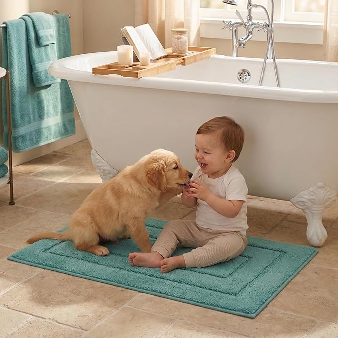 GRANNY SAYS Bathroom Rugs and Mats, 16" x 24" Non-Slip Bath Mat for Bathroom, Super Soft Absorbent Microfiber Bath Rug, Machine Washable and Dry, Small Sage Green Rug for Shower, Tub and Bath Floor