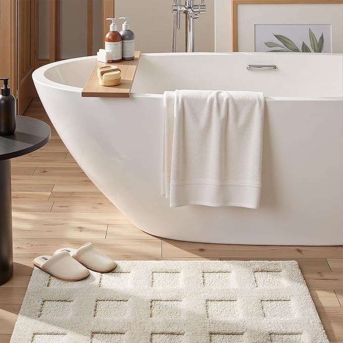 GRANNY SAYS Bathroom Rugs Non Slip Washable, Extra Soft & Water Absorbent Bath Mats for Bathroom, Plush Shaggy Bath Carpet, White Waffle Bath Mat Quick Dry for Tub & Shower 20" x 32"