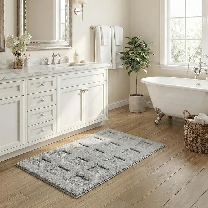 GRANNY SAYS Bathroom Rugs Non Slip Washable, Extra Soft & Water Absorbent Bath Mats for Bathroom, Plush Shaggy Bath Carpet, Grey Waffle Bath Mat Quick Dry for Tub & Shower, 20" x 32"