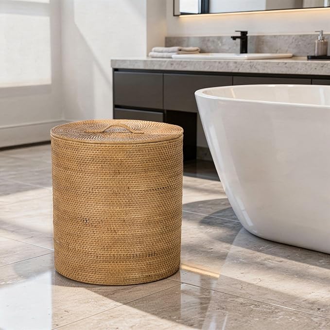 KOUBOO Loma Round Rattan Hamper & Laundry Basket with Lid - Stylish Storage Decor Wicker, Storage Hamper - Organizer & Blankets for Every Room, Brown