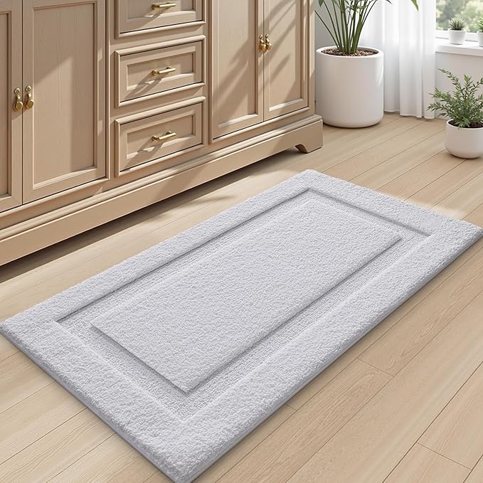 LUMI Large Ultra Soft Bathroom Rugs Non Slip with Rubber Backing, Absorbent Washable Bath Mat Quick Dry, Upgraded Premium Microfiber Plush Carpet for Bathtub and Shower Floor, White, 24x43