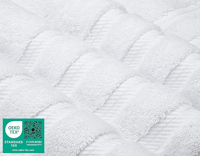 American Soft Linen 35x70 Jumbo Large Bath Towel, 600 GSM 100% Cotton Turkish Bath Sheet, Oversized Luxury Bath Towel for Bathroom Beach and Pool, White