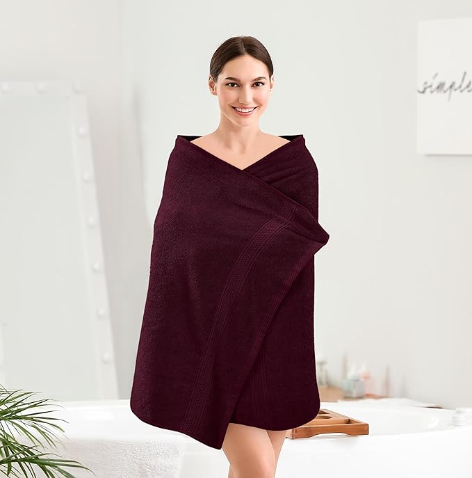 Utopia Towels 4 Pack Premium Bath Towels Set, 27 by 54 Inches, 100% Ring Spun Cotton 600GSM, Lightweight and Highly Absorbent Quick Drying Towels, Perfect for Daily Use, Burgundy