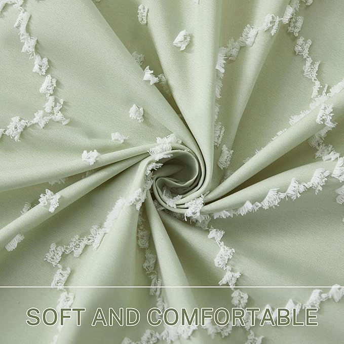 Boho Green Shower Curtain Woven Fabric Cute Shower Curtain with Tassel, 72 x 72 Tufted Chevron Textured Striped Modern Farmhouse Minimalist Cloth Shower Curtain for Bathroom